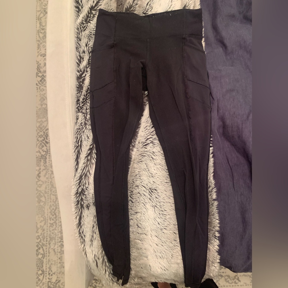 Lululemon Leggings with Side Pockets - 8